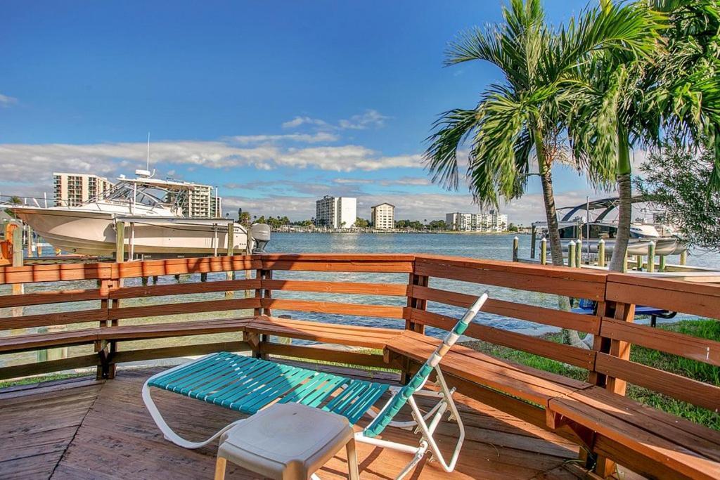 Five Palms Vacation Rentals- Daily - Weekly - Monthly Clearwater Beach Exteriör bild