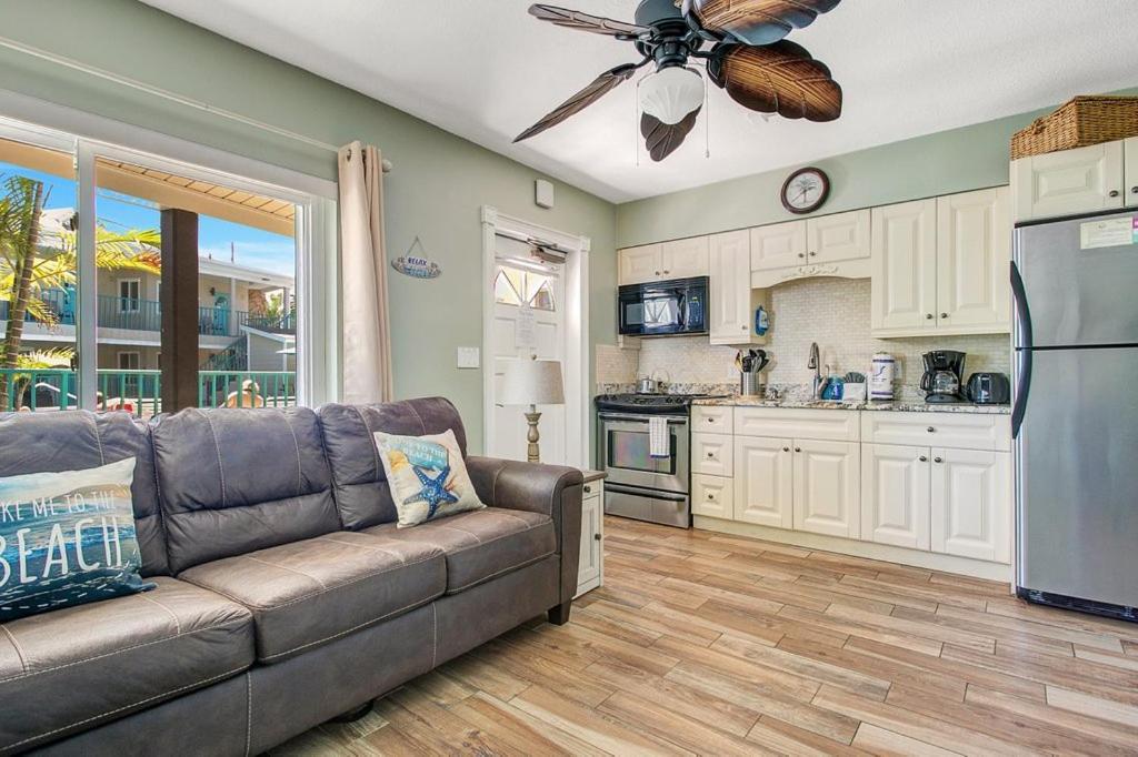 Five Palms Vacation Rentals- Daily - Weekly - Monthly Clearwater Beach Exteriör bild